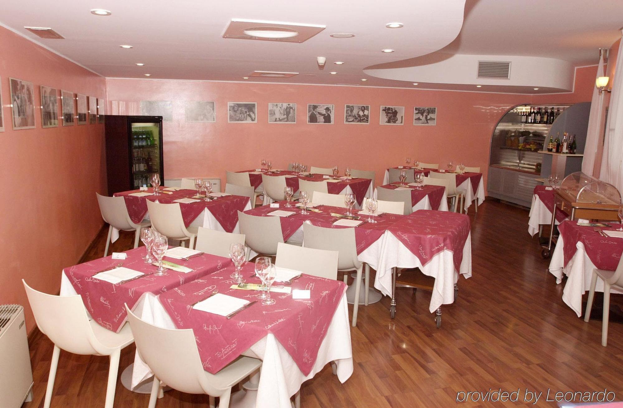 קולוניו מונצזה B&B Hotel Milano Cologno Studios מראה חיצוני תמונה