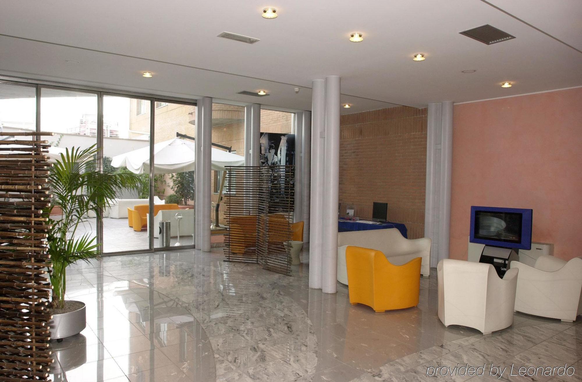 קולוניו מונצזה B&B Hotel Milano Cologno Studios מראה פנימי תמונה