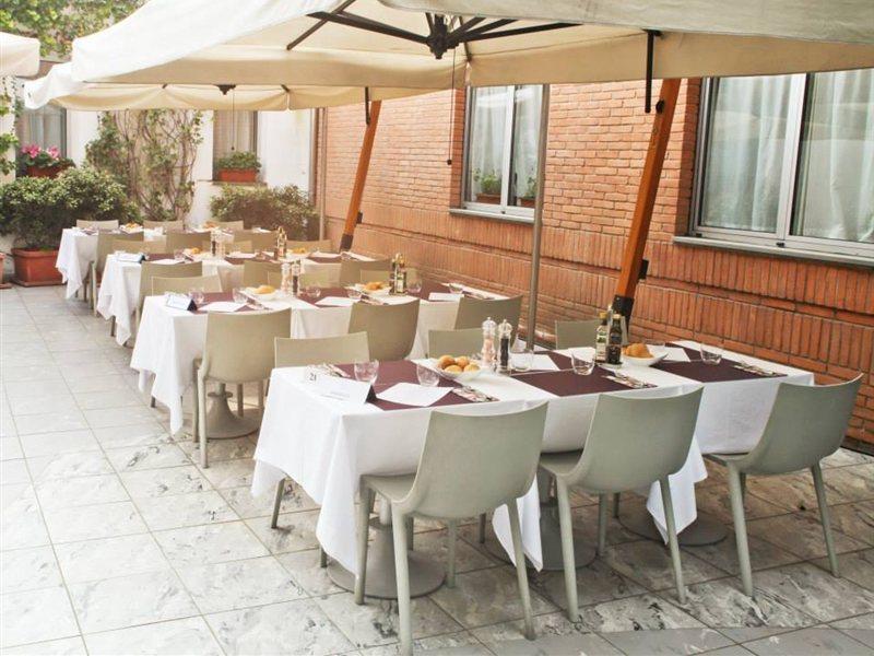 קולוניו מונצזה B&B Hotel Milano Cologno Studios מראה חיצוני תמונה